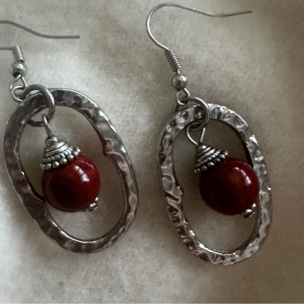 Silver and Red Oval Hoop Earrings with Textured Finish - Picture 1 of 4
